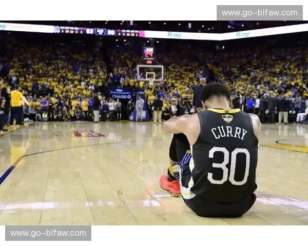 勇士王朝的黎明：2015，那场足以载入史册的对决